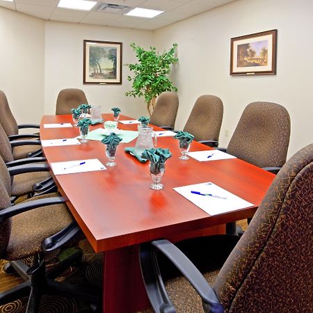 Holiday Inn Express & Suites Albany Airport Area - Latham By Ihg Luaran gambar