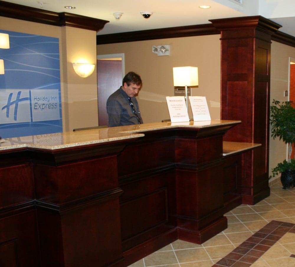 Holiday Inn Express & Suites Albany Airport Area - Latham By Ihg Luaran gambar