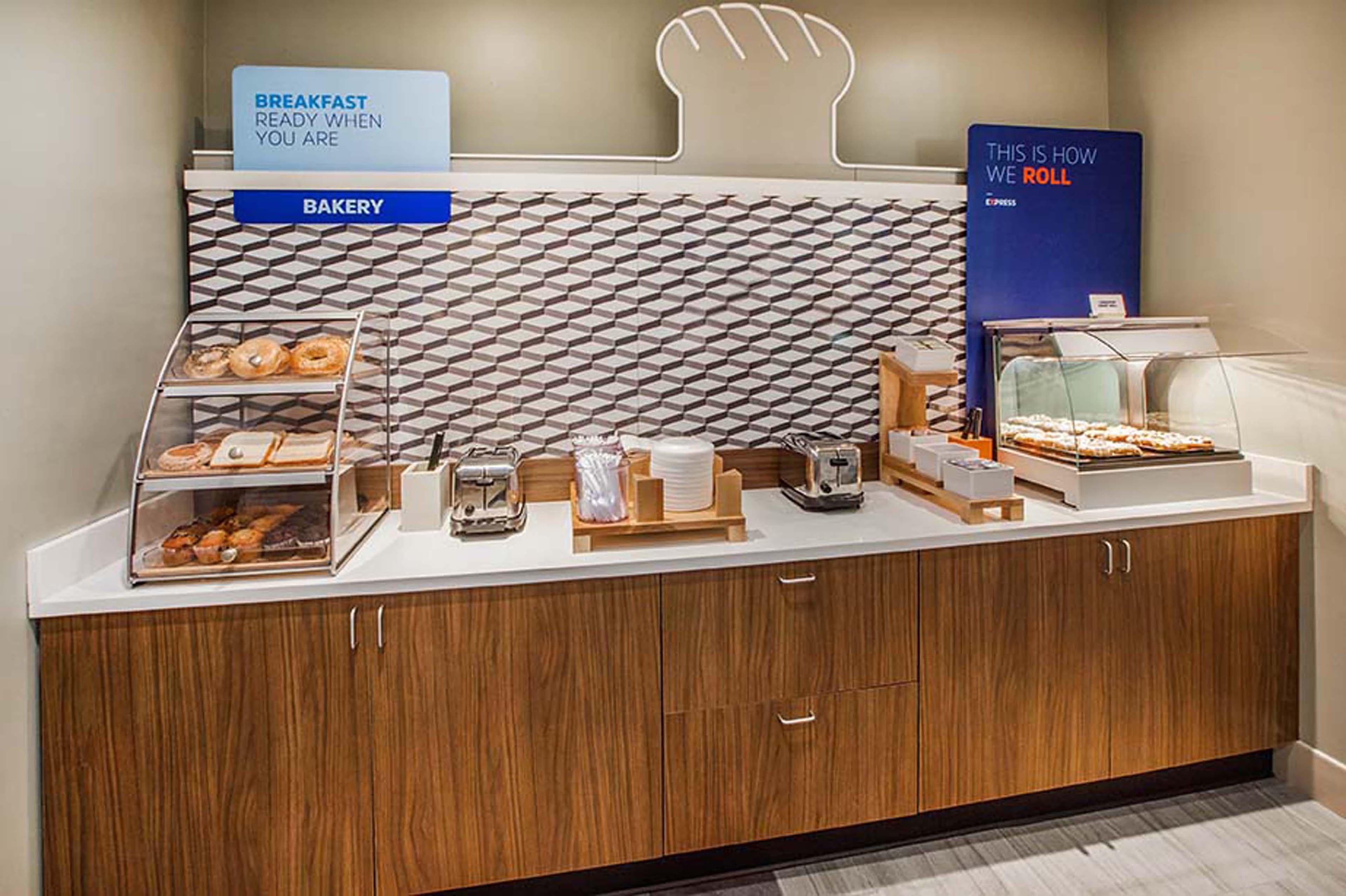 Holiday Inn Express & Suites Albany Airport Area - Latham By Ihg Luaran gambar